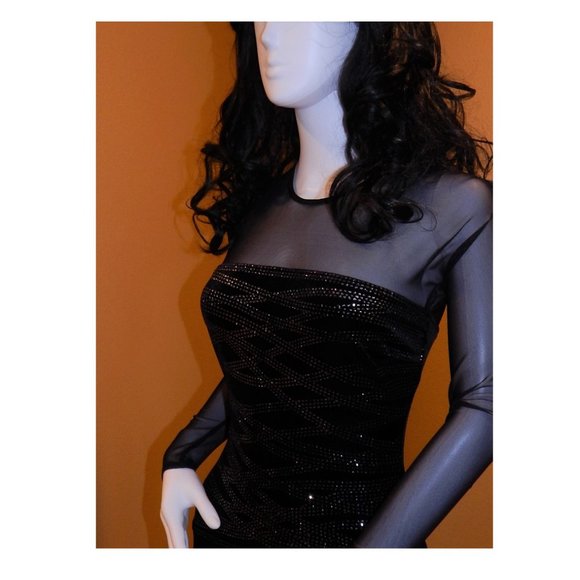 Tadashi SIXE XS BLACK VELVET - Picture 7 of 15